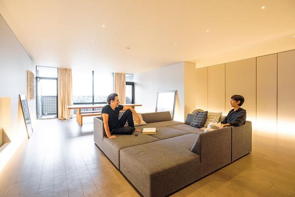 180㎡大平層選極簡風，全屋無主燈設計，高階大氣過30年也不用換