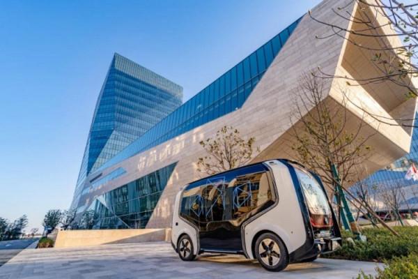 臨港又一個魯班獎誕生，這次是如鑽石般閃耀的創晶科技中心