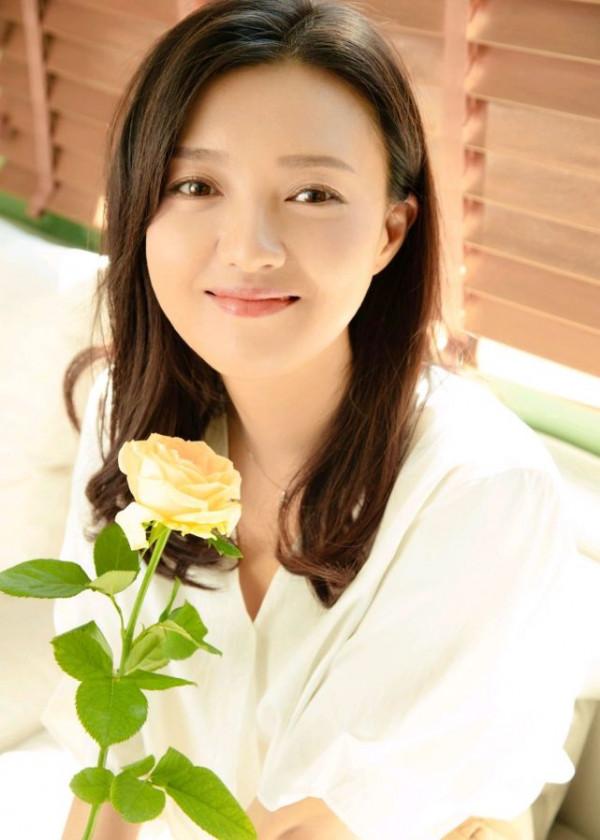 沒退圈卻過氣的6位內地女星，各有各的活法，最大46歲，最小37歲