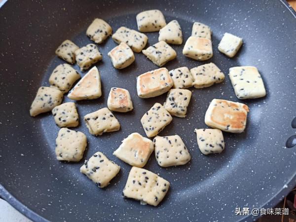 想吃零食不用買，教你6種自制小零食，香酥脆口，沒有烤箱也能做