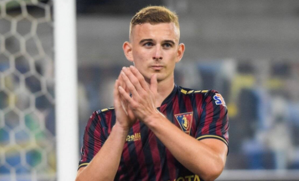 18歲天才妖星橫空出世，被譽為博格巴和丁丁結合體，8大豪強瘋搶