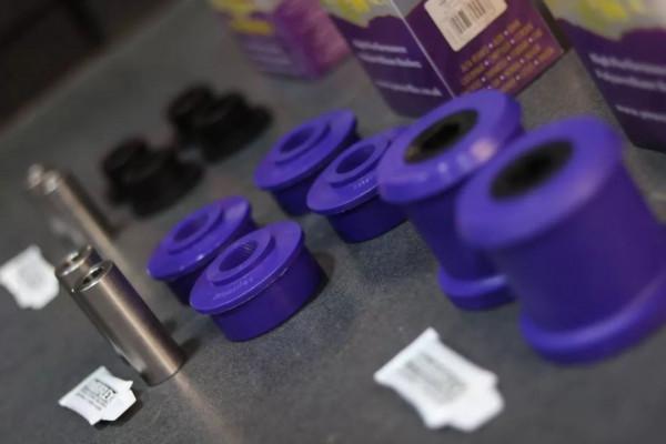 怪獸修車：翻新來自河南的大眾途安，全車異響抖動，積碳堆積如山