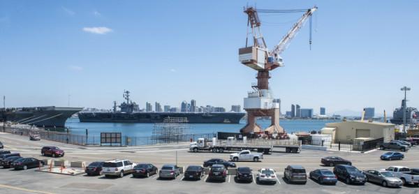 6艘航母同時施工，創下30年最高紀錄，美國造船廠也&OpenCurlyDoubleQuote;下餃子&rdquo;？