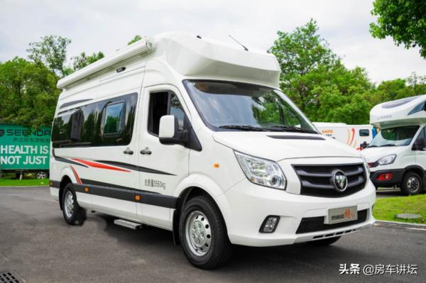 嶸野景詩B型房車:國六排放B型現車特價出,400Ah鋰電池現價28.8w 嶸野景詩B型房車:國六排放B型現車特價出,400Ah鋰電池現價28.8w