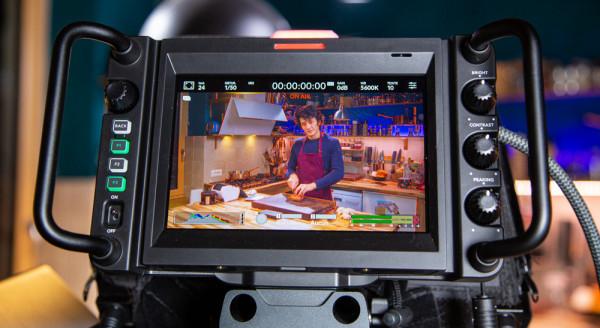 YouTube創作者Jigmé使用Blackmagic Design產品提升網路直播能力