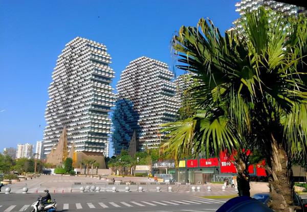 海南一奇葩酒店,造型像樂高配件,近看眼花繚亂滿身雞皮疙瘩 海南一奇葩酒店,造型像樂高配件,近看眼花繚亂滿身雞皮疙瘩