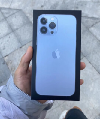 從iPhone11換到13ProMax，4000毫安電池，第一次用在蘋果上太給力