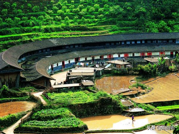 福建土樓：聚族而居的熱烈煙火氣，這裡仍有大量沉寂山間的小眾地