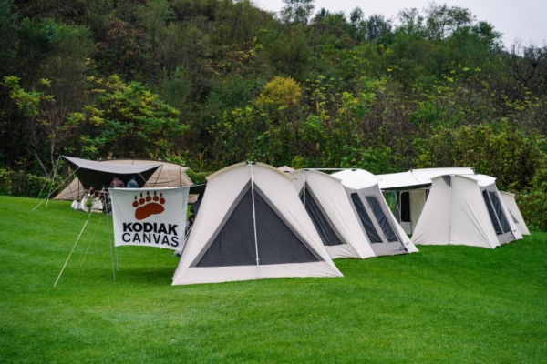 露營愛好者國慶齊聚金海湖,Uno Camp打造風格露營旗艦品牌 露營愛好者國慶齊聚金海湖,Uno Camp打造風格露營旗艦品牌