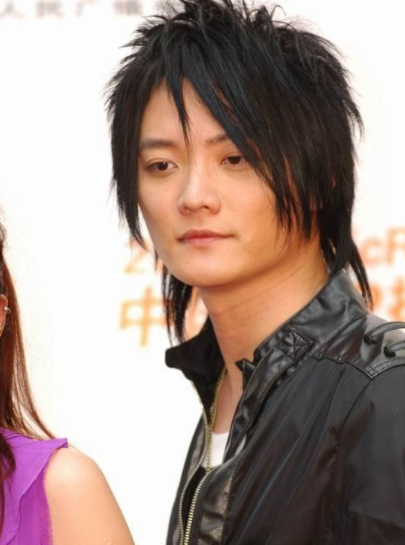 被隊友踢出飛兒樂隊三年後,原主唱詹雯婷怎麼樣了? 被隊友踢出飛兒樂隊三年後,原主唱詹雯婷怎麼樣了?