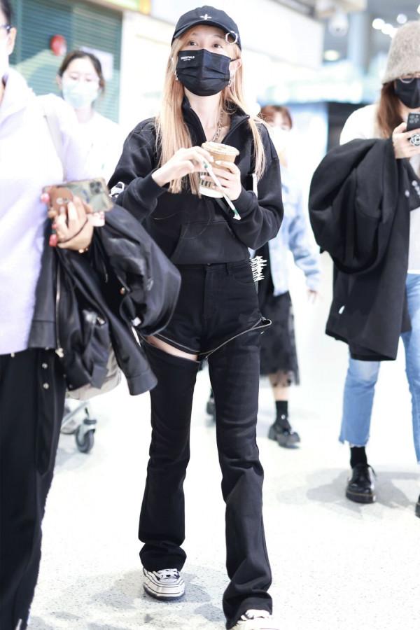 2021辣眼明星 &vert; 愛馬仕哭了，花多少錢才能讓吳宣儀不揹我們的包？