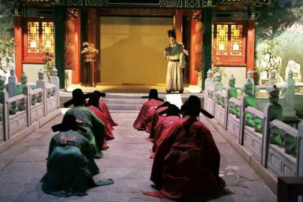 古代皇位傳遞充滿風險,為何非要等皇帝死了才傳位,不能提前嗎? 古代皇位傳遞充滿風險,為何非要等皇帝死了才傳位,不能提前嗎?