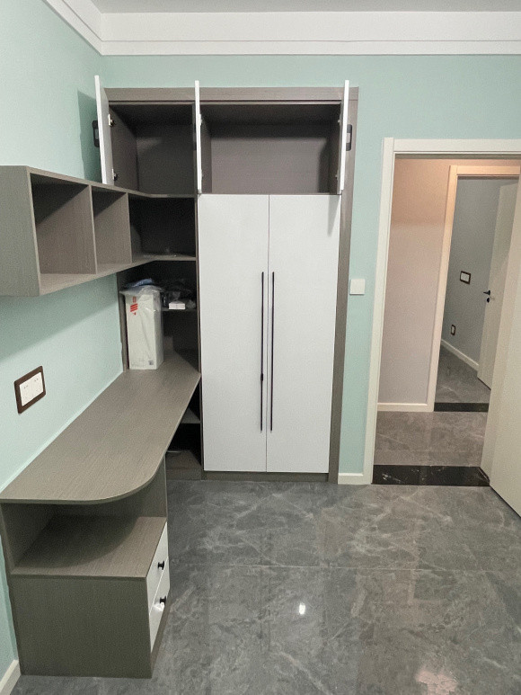 4個月，硬裝還沒結束，廚房沒裝，只吊了頂，全屋都是窄邊雙眼皮