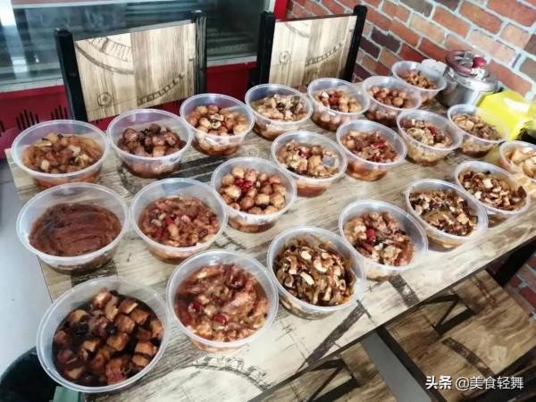 婆婆過年買了1頭豬加工美食，同事：想去你家過年，是要辦酒席嗎
