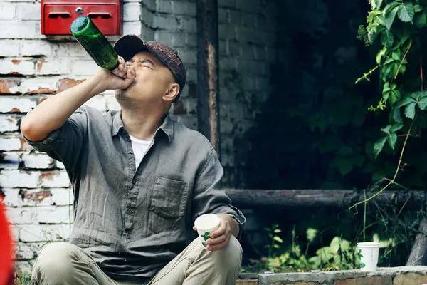 十年前，徐崢的這部劇，早就把愛情神話拍出了新花樣