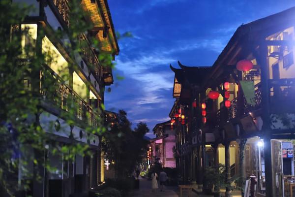 離重慶100公里發現一個避暑佳地！溫泉、漂流、星空、美食都有