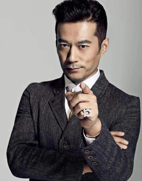 18位山東籍男星，個個濃眉大眼，英氣逼人，靳東、柳雲龍榜上有名