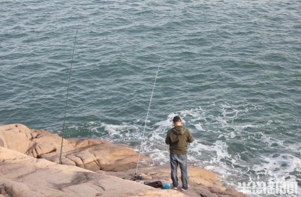 入冬前，垂釣忙