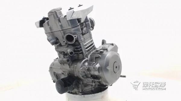 看透鈴木GW250，當年落地3萬+，如今閒魚6千8