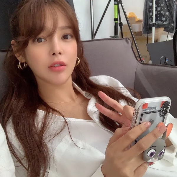 明明擁有媽生美貌，卻變成&OpenCurlyDoubleQuote;整容怪物&rdquo;？她們何苦啊