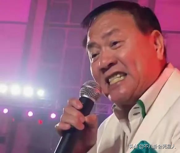 過氣明星走穴群像：“最帥楊逍”兩千八5首歌，胖“唐僧”吃老本
