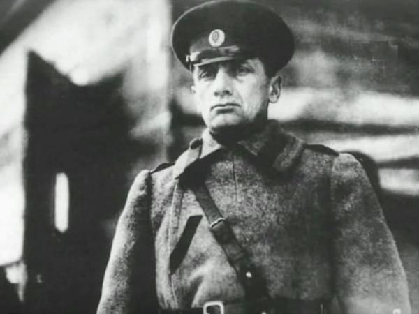 末代沙皇最後的遺產，120萬人護送500噸黃金，為何不翼而飛？