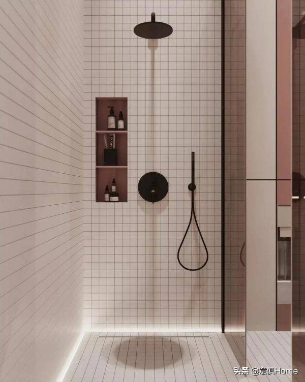 生活在Poliform式的家裡，自成一派