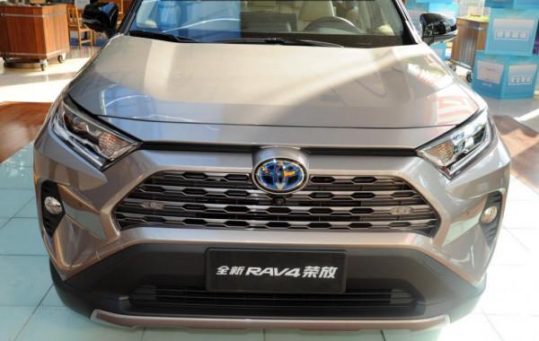 20萬級合資緊湊型SUV 豐田RAV4榮放值得推薦嗎？