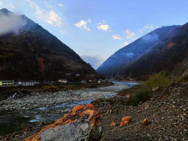去年除夕夜，我單人單車的風雪高原歷險記
