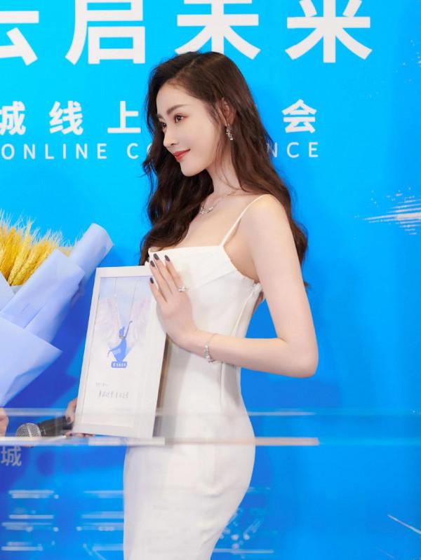 張天愛美圖 張天愛美圖