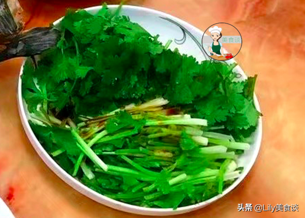 出嫁女回孃家,親媽做了一桌菜,曬朋友圈火了,網友:果然是親媽 出嫁女回孃家,親媽做了一桌菜,曬朋友圈火了,網友:果然是親媽