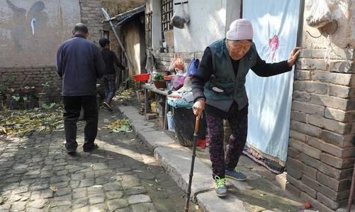 現在的老年人，怎樣闖過73歲、熬過84歲兩個坎的呢？看完漲知識了