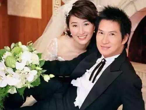 狗糧專場，盤點港圈5對婚齡超15年，感情依舊堅如磐石的影帝夫妻