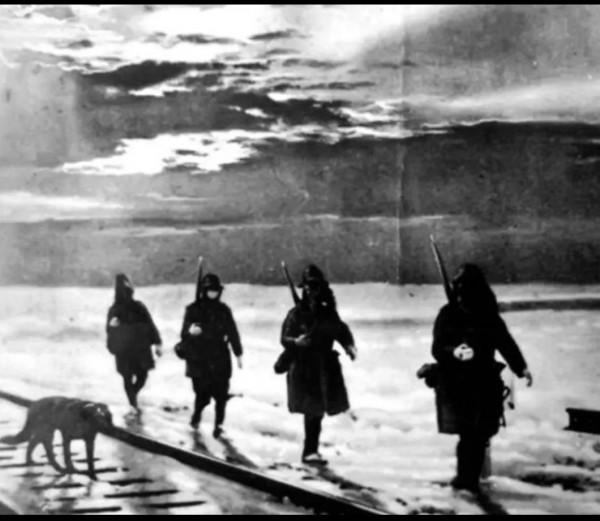 日本特務為執行任務，化妝成中國人，不料遭自己人盤查毒打