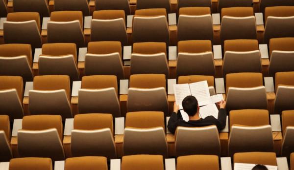 失意網際網路人,決定去考公 失意網際網路人,決定去考公