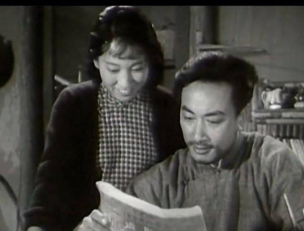 89歲王心剛，與患病妻子恩愛60年不離不棄，兒女已是億萬富翁