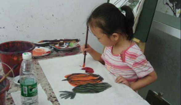 家境一般的父母,別再讓女兒學琴棋書畫,沒用長大還容易被騙 家境一般的父母,別再讓女兒學琴棋書畫,沒用長大還容易被騙