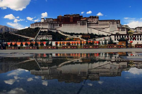 西藏，心的執念，見的世面