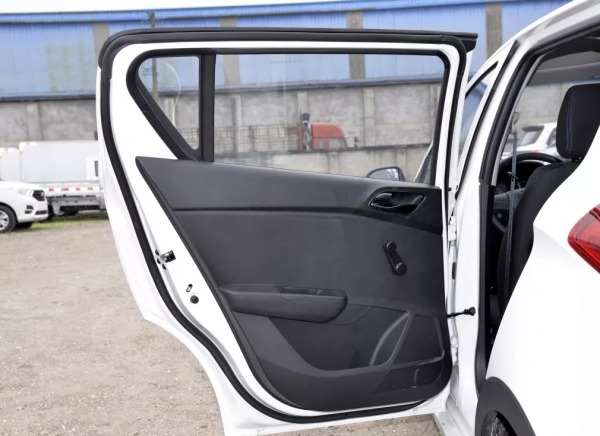 沒想到這些車型還配有過氣的“配置”，雷克薩斯最讓人驚喜