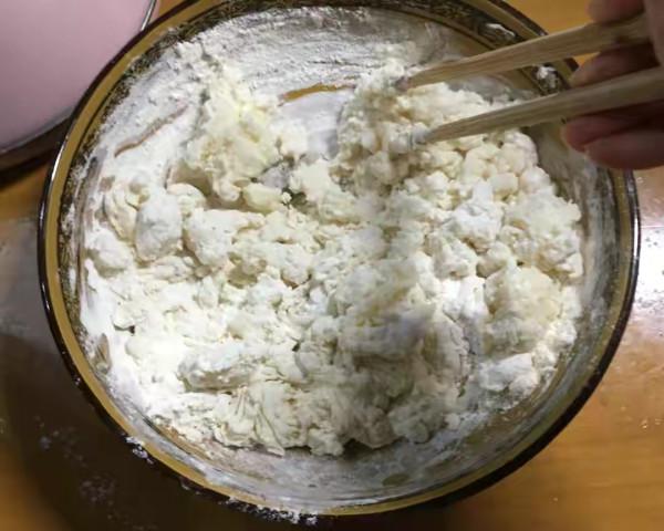 怎麼烙餅才能不硬？和麵是很關鍵的一步，教你一招，放3天也不硬