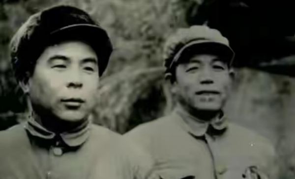 上甘嶺戰士:能否用敵屍?連隊:可以,很快壘起長60米高1米戰壕 上甘嶺戰士:能否用敵屍?連隊:可以,很快壘起長60米高1米戰壕