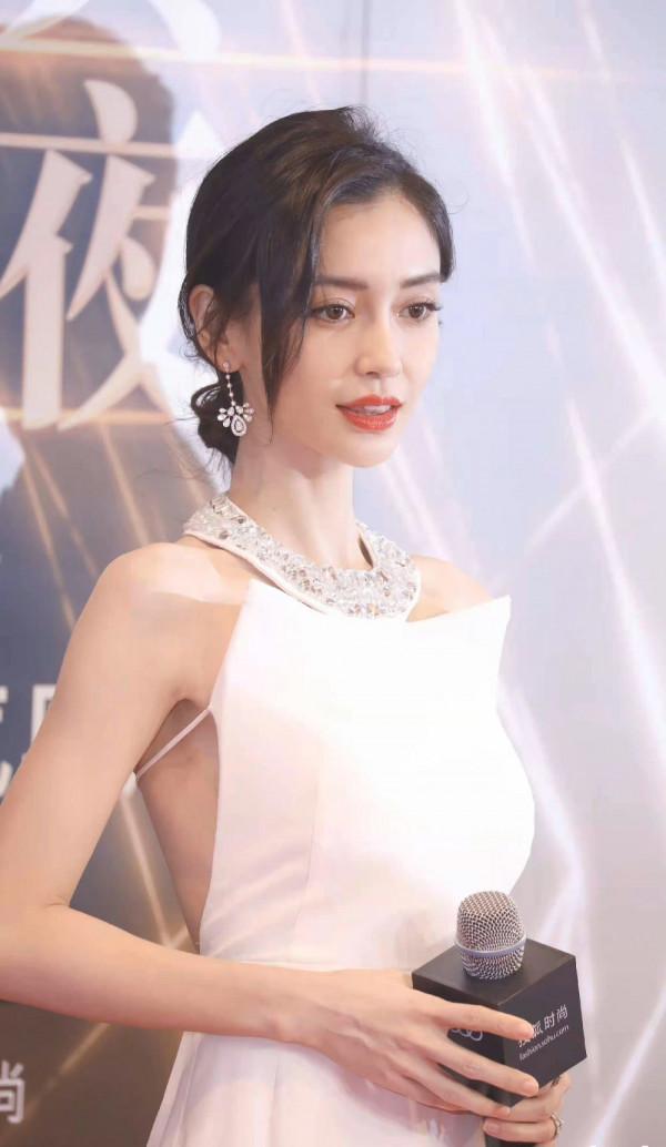 紅毯大型翻車現場!鍾麗緹臃腫閆妮亂搭配,海陸一臉苦相好壯碩 紅毯大型翻車現場!鍾麗緹臃腫閆妮亂搭配,海陸一臉苦相好壯碩