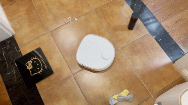 掃拖洗烘，一臺就夠！追覓W10 Pro一體機器人嚐鮮