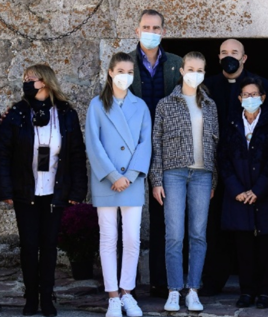 真正的貴族穿衣真簡約，看西班牙公主萊昂諾爾就明白，低調卻大氣