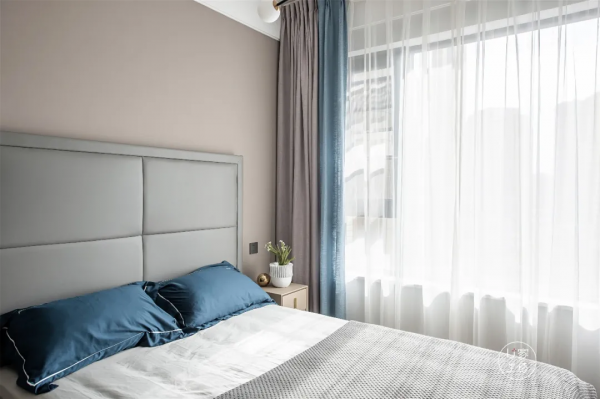 豪宅標配裡有啥?155㎡現代輕奢家以深色系拉滿氛圍感 豪宅標配裡有啥?155㎡現代輕奢家以深色系拉滿氛圍感