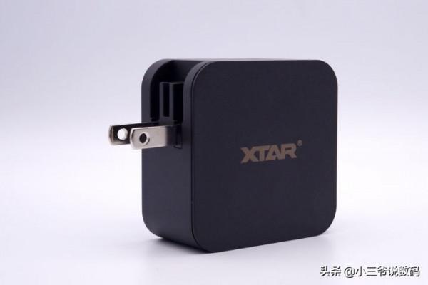 XTAR SN4相機充電器:模組化設計,以一頂四快速充電 XTAR SN4相機充電器:模組化設計,以一頂四快速充電