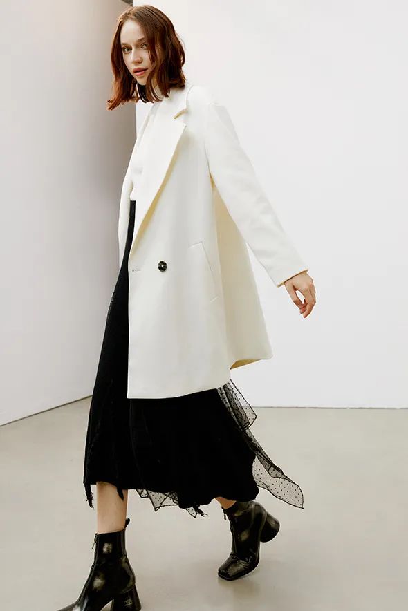 外套裡面別總穿衛衣了，今冬這樣穿最流行