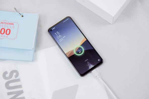 OPPO開始改變，5000mAh大電池手機獲好評，128G也只要1299