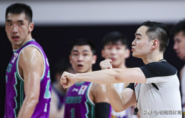 山東男籃易主，更換主教練，徐長鎖為什麼不能對球隊大膽改革？