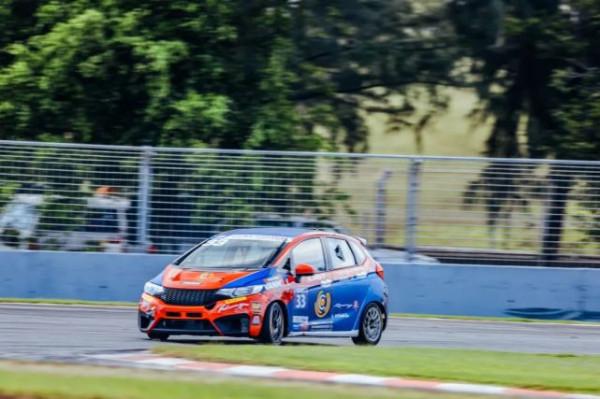 全場領先，最後一圈逆轉！CEC珠海站廠商杯、國家杯精彩上演